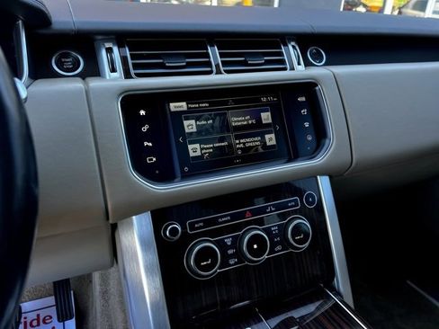 Used 2016 Land Rover Range Rover HSE image 40