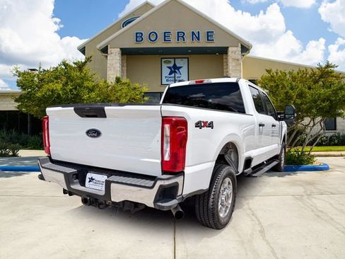 Used 2025 Ford F250 XLT AWD/4WD image 6