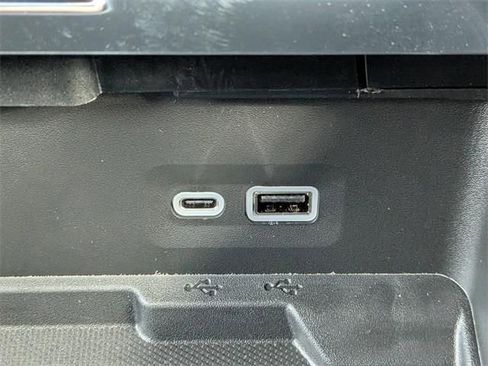 New 2026 GMC Yukon XL Denali image 27