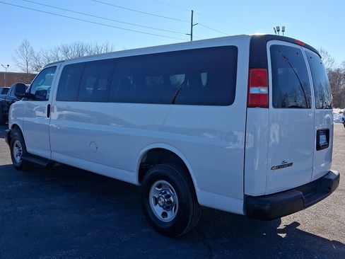 Certified 2023 Chevrolet Express 3500 LS image 5