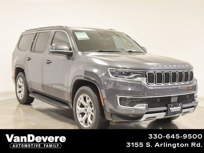 Used 2022 Jeep Wagoneer Series II w/ Rear Seat Video Group 1