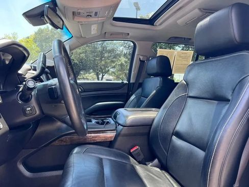 Used 2018 Chevrolet Tahoe LT AWD/4WD image 18