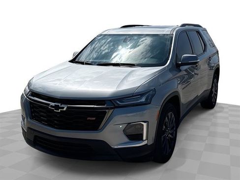 Certified 2023 Chevrolet Traverse RS w/ LPO, Floor Liner Package AWD/4WD image 29