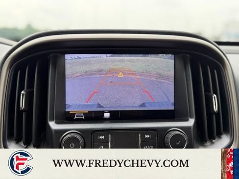 Used 2020 Chevrolet Colorado Z71 AWD/4WD image 18