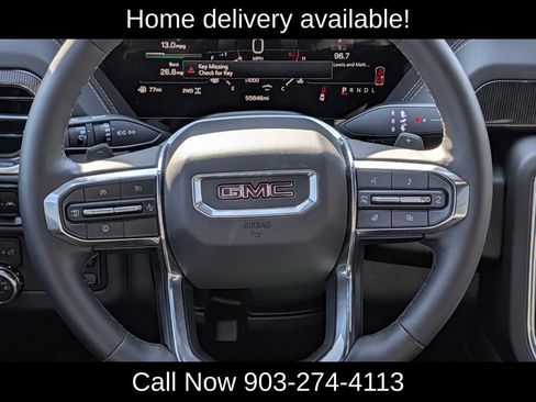 Used 2025 GMC Yukon Elevation w/ Elevation Premium Package AWD/4WD image 17