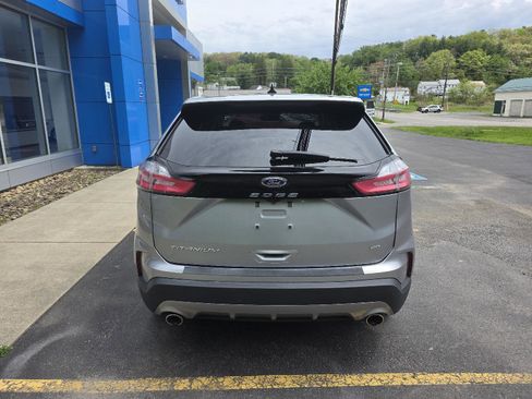 Used 2024 Ford Edge Titanium AWD/4WD image 7