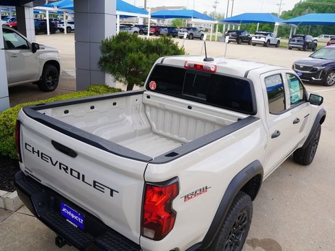 New 2026 Chevrolet Colorado Trail Boss AWD/4WD image 13