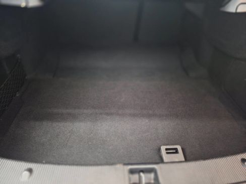 Used 2016 Mercedes-Benz E 400 E 400 4MATIC AWD 2dr Coupe w/ Premium 2 Package image 21