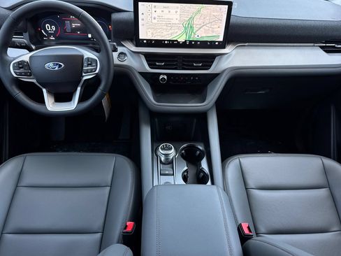 New 2026 Ford Explorer Active w/ Active Comfort Package RWD image 12