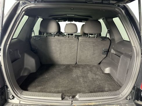 Used 2012 Ford Escape XLT FWD image 9