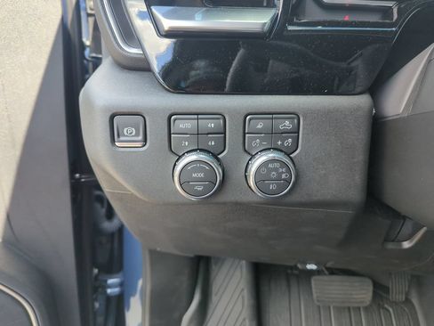 Used 2026 GMC Sierra 1500 Elevation w/ Elevation Premium Package AWD/4WD image 20