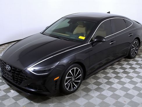 Used 2021 Hyundai Sonata Limited image 3