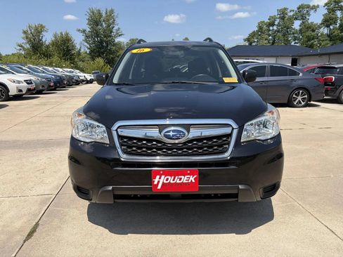 Used 2016 Subaru Forester 2.5i w/ Popular Package #1 AWD/4WD image 2