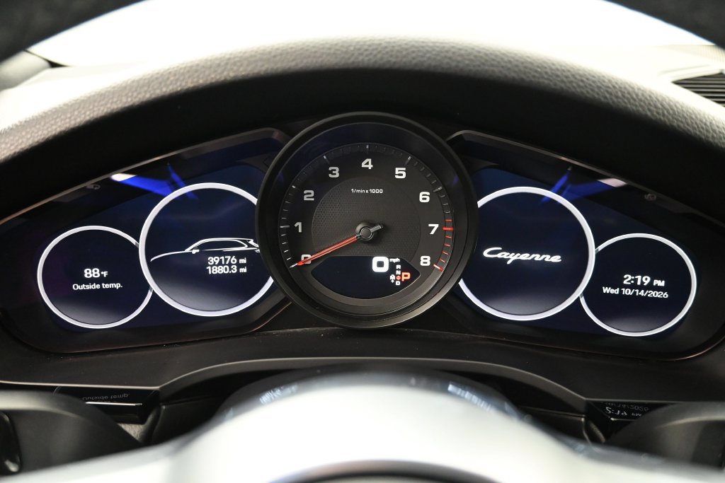 Certified 2023 Porsche Cayenne AWD/4WD image 20