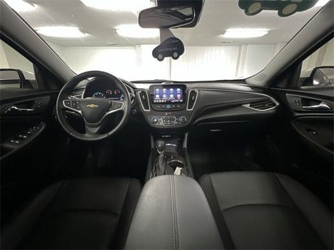 Certified 2022 Chevrolet Malibu LT w/ Leather Package image 20