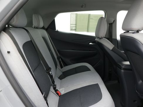 Used 2021 Chevrolet Bolt LT FWD image 38