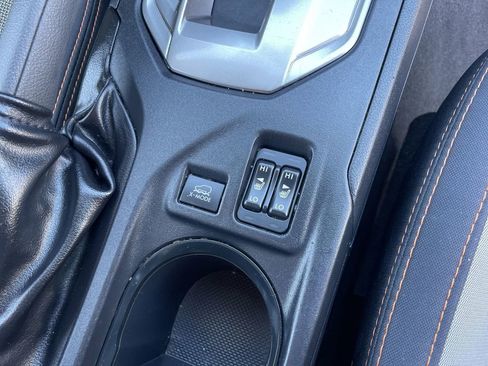 Used 2019 Subaru Crosstrek 2.0i Premium image 25