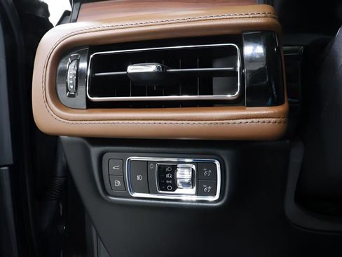 Used 2023 Lincoln Aviator Grand Touring w/ Equipment Group 301A image 19