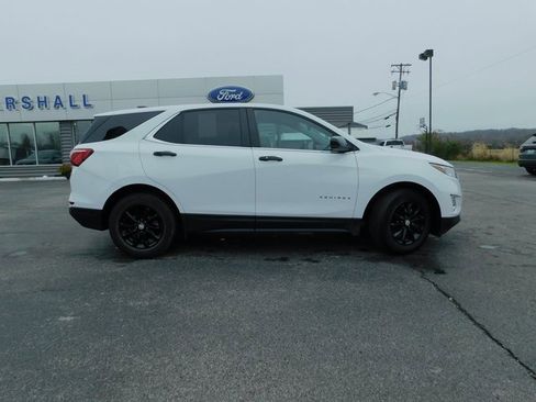 Used 2021 Chevrolet Equinox LT image 10