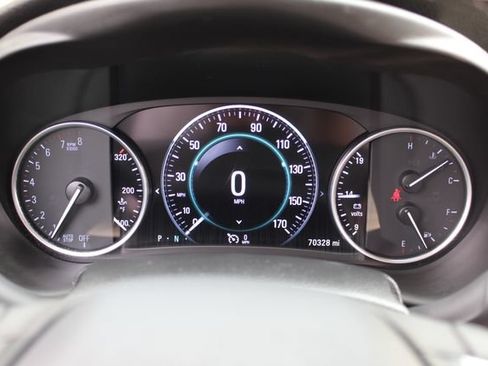 Used 2017 Buick Envision Premium w/ LPO, Cargo Package AWD/4WD image 29