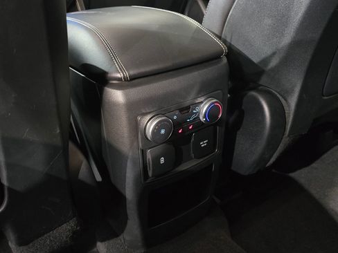 Used 2020 Ford Explorer ST w/ ST Street Pack image 39