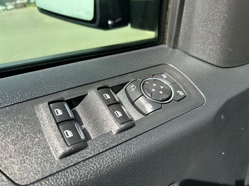 Used 2020 Ford F150 Lariat w/ Equipment Group 502A Luxury AWD/4WD image 31