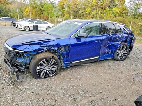 Used 2024 Cadillac Lyriq Luxury image 2