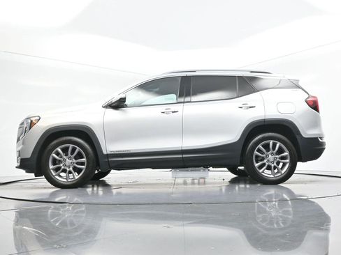 Used 2022 GMC Terrain SLT AWD/4WD image 45