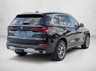 New 2026 BMW X5 xDrive40i w/ Climate Comfort Package AWD/4WD video 2