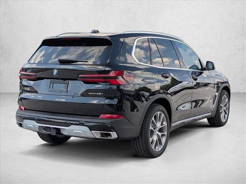 New 2026 BMW X5 xDrive40i w/ Climate Comfort Package AWD/4WD image 2
