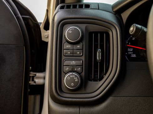 Used 2026 Chevrolet Silverado 1500 Custom Trail Boss image 22