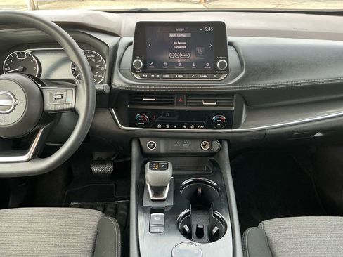 Used 2023 Nissan Rogue SV image 20