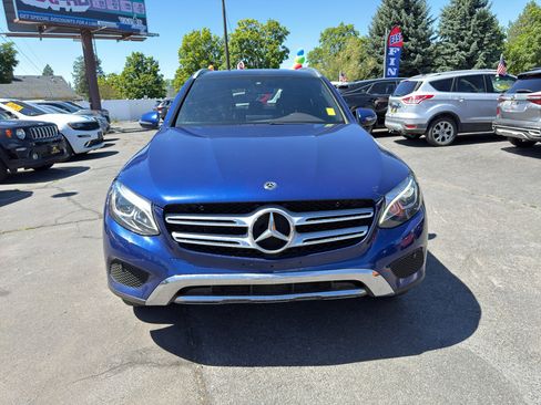 Used 2018 Mercedes-Benz GLC 300 4MATIC image 9