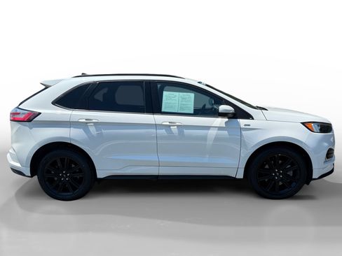 Used 2022 Ford Edge ST-Line AWD/4WD image 6