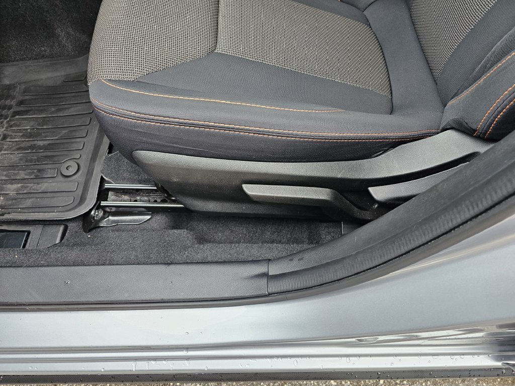 Used 2019 Subaru Crosstrek 2.0i Premium w/ Eyesight System AWD/4WD image 17