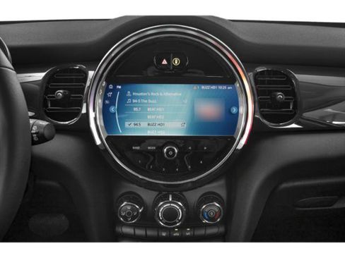 Used 2023 MINI Cooper 4-Door Hardtop FWD image 10