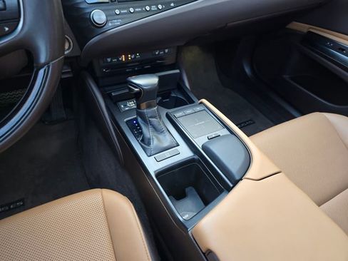 Used 2021 Lexus ES 350 w/ Premium Package image 26