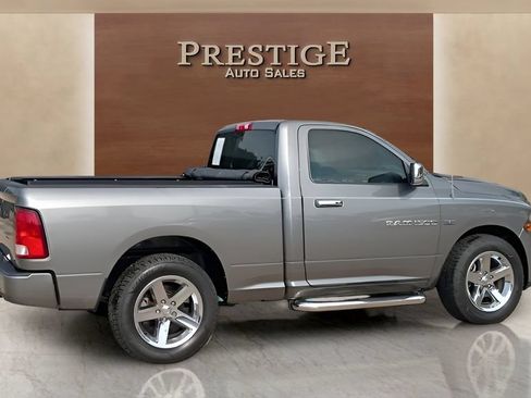 Used 2012 RAM 1500 Express RWD image 29