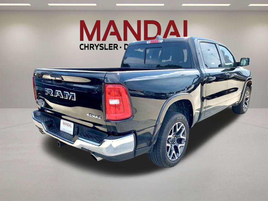 Used 2026 RAM 1500 Laramie AWD/4WD image 5