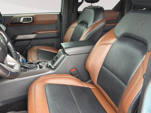 Used 2022 Ford Bronco Outer Banks AWD/4WD image 19