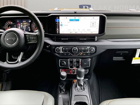 New 2026 Jeep Gladiator Mojave AWD/4WD image 12