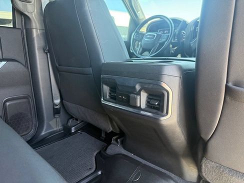 Used 2022 GMC Sierra 3500 AT4 w/ AT4 Preferred Package AWD/4WD image 19