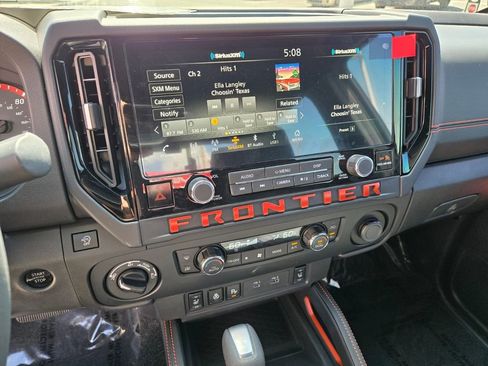 New 2026 Nissan Frontier PRO-4X w/ Pro-4x Convenience Package AWD/4WD image 11