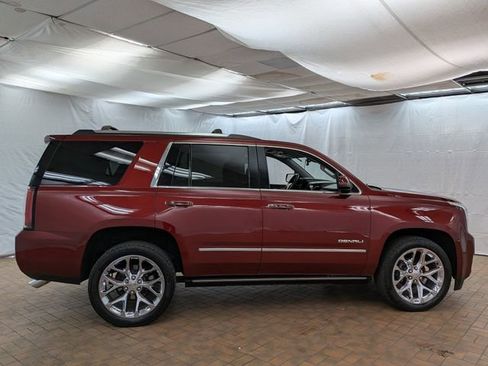 Used 2019 GMC Yukon Denali w/ Denali Ultimate Package image 8