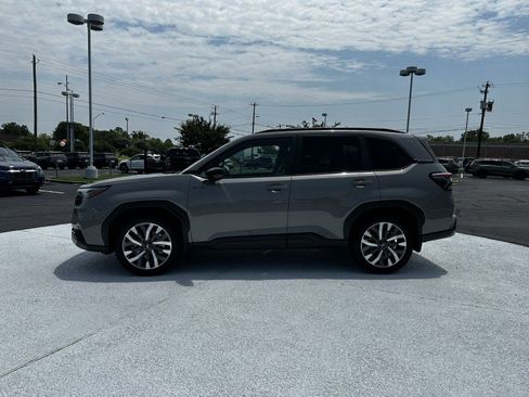 Used 2026 Subaru Forester Touring w/ Touring Hybrid Package AWD/4WD image 4