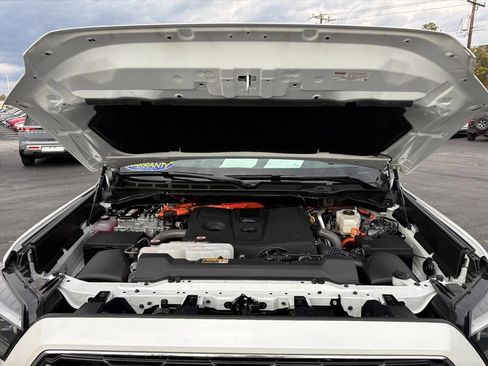 Used 2025 Toyota Sequoia Platinum image 31