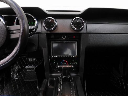 Used 2009 Ford Mustang Coupe image 45