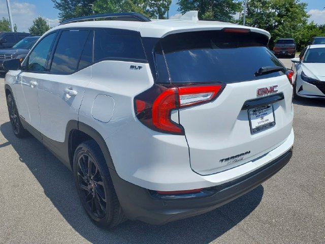Used 2023 GMC Terrain SLT w/ Elevation Edition FWD image 7