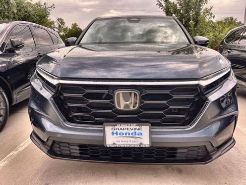 Used 2025 Honda CR-V EX image 7