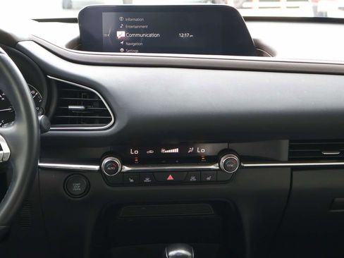 Used 2022 MAZDA CX-30 AWD 2.5 S w/ Premium Package image 15